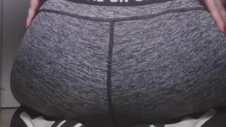 Dark Onyxx (darkonyxxx) onlyfans Babe Masturbates with Phallus