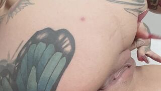 kaay6razy onlyfans curvy lady dick in two holes