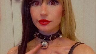 amiiinuu onlyfans Pretty bitch strips down to her panties