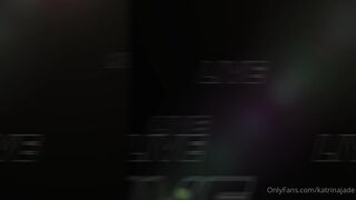 Katrina Jade onlyfans Sexy chicks twirl big butts