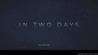 Katrina Jade onlyfans handjob lying on the bed