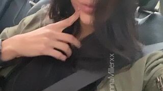Hanna Miller onlyfans Cute babe does not show her face