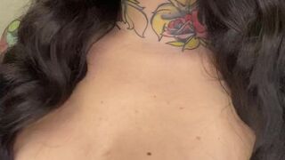AleRoseBunny onlyfans naughty fingers satisfy mom