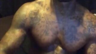 Jason Luv (@iamjasonluv) onlyfans Lustful Mommy Shows Charms