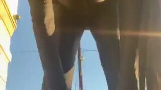 edwinacarlaisaac~1562811399~18064037860119442~1 Hot babe striptease dances