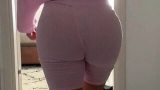 TheChantal onlyfans Amazing mare dancing striptease