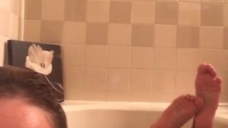 Anna Bell Peaks (AnnaBellPeaks) onlyfans gently pushes the toy in her pussy