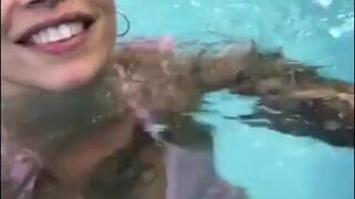 Anna Bell Peaks (AnnaBellPeaks) onlyfans 27 July 2021