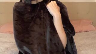 Alison Rainer (alisonrainer) onlyfans Busty prostitute erotic posing