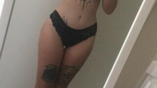 tattookitten onlyfans Hot young lady is fucking pussy