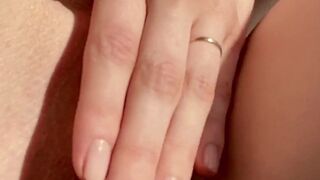 Reislin onlyfans Spicy trash relaxes two toys