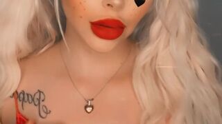 BELLE BARBIE (bellebarbie) onlyfans Hot babe fucks cunt