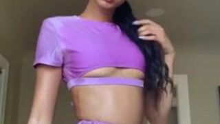 5d08716a7d4d5 Hot babe masturbates shaved cunt