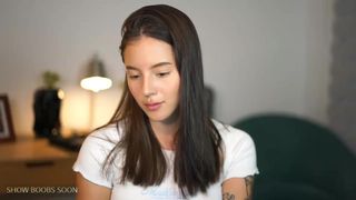 effyloweell redhead babe caresses natural tits