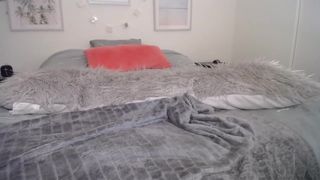 khloeexoxo naughty baby cock having fun with sex toy