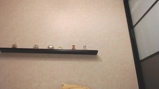 sochnayaaa aka DikiyAngell babe with a huge ass jerks off both holes