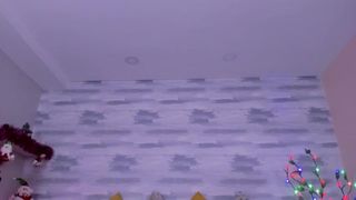 ivannavolk skinny in stockings pulls pussy