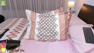 kellytesh chaturbate Gorgeous jerks off a banana and cums.