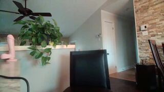 Sexychloe4you chaturbate Big breasted sterlet jerks off her wet pink hole