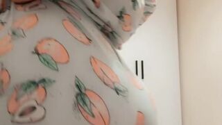 queenb_ onlyfans Free cam show with natural tits