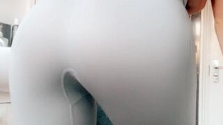 queenb_ onlyfans with beautiful milks cums