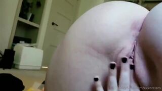 Stasia Gey onlyfans Naughty bitch jerks her wet pink hole with a 2022