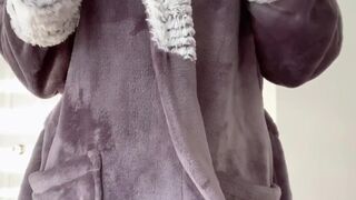 Sara Mei Kasai onlyfans Facial show with a Russian couple