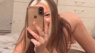 Emily Mills onlyfans sex and slobbering elite