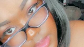 littledolljplay onlyfans A test bitch fucks herself