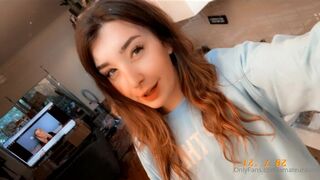 amateuraussie onlyfans Naughty bitch jerking shaved wet pink hole