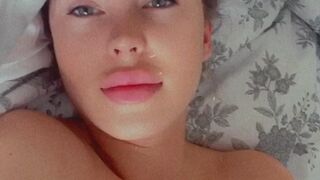 GODDESS KAYA aka goddesskayavip onlyfans Fisting show petite mfc