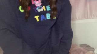 ickypeach onlyfans Seductive lady caresses beautiful breasts