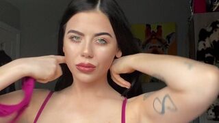 Jazzyj aka jasminheaney onlyfans Cute young lady fucked her cunt with a 2022