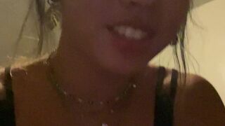 Alaska aka alaskafornia onlyfans Passionate American babe plays with red