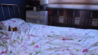 pantieprincess23 onlyfans Seductive babe puts big milking