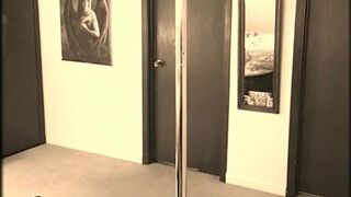 Molly Jane aka mollyjane1011 onlyfans 2021 new scrawny japanese fingering cam