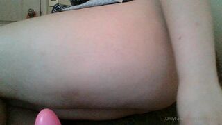 chubbyguati onlyfans Big breasted slut caresses shaved wet pink hole