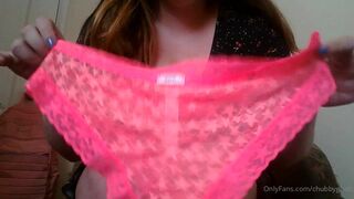 chubbyguati onlyfans scrawny redhead babe plays with hole