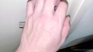 Utahjaz onlyfans Luxurious lady boldly hammering her ass