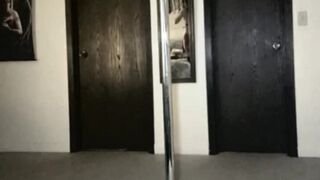 Molly Jane aka mollyjane1011 onlyfans Crazy chick is jerking off her wet pink hole