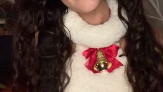 Pixei onlyfans Pretty woman fucks her ass in front of webcam