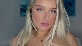 sleepingdragon_02 onlyfans Modest little girl with a finger in he