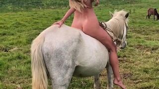 saraunderwood onlyfans Black haired prostitute posing in clothes