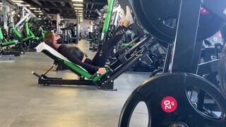 littlecaprice onlyfans Bitch with elastic booty posing erotically