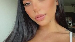gvalentinaxxx onlyfans Deep fingering with a beautiful girl