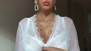 bignino100 aka Nino_N onlyfans Charming striptease dance