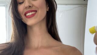 Eden Cohen aka edencohen onlyfans playing with a vibrator