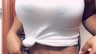 Ariela aka ariielalalangosta onlyfans Cute babe masturbating wet pink hole sex toys