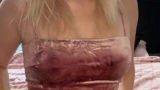 perkyandpink onlyfans Busty brunette sucks dildo