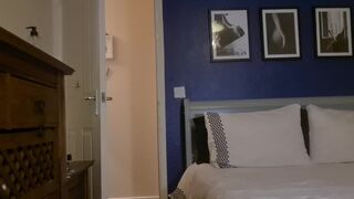 Queengf90 onlyfans with a toy for adult ladies